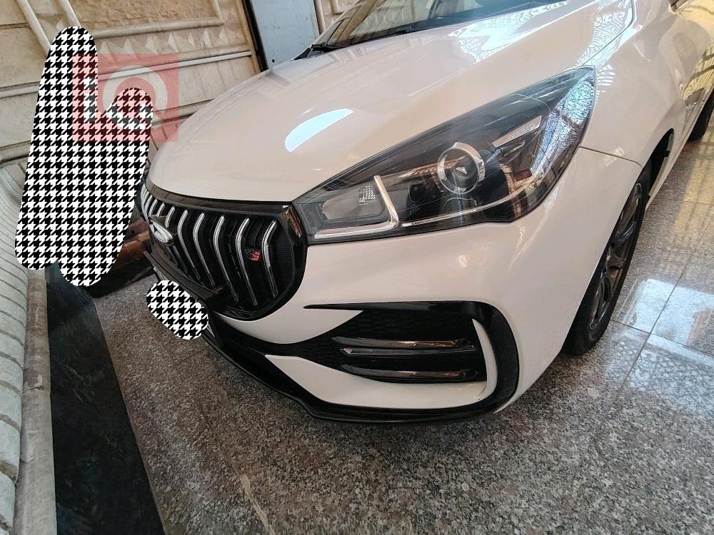 Chery Arrizo 5
